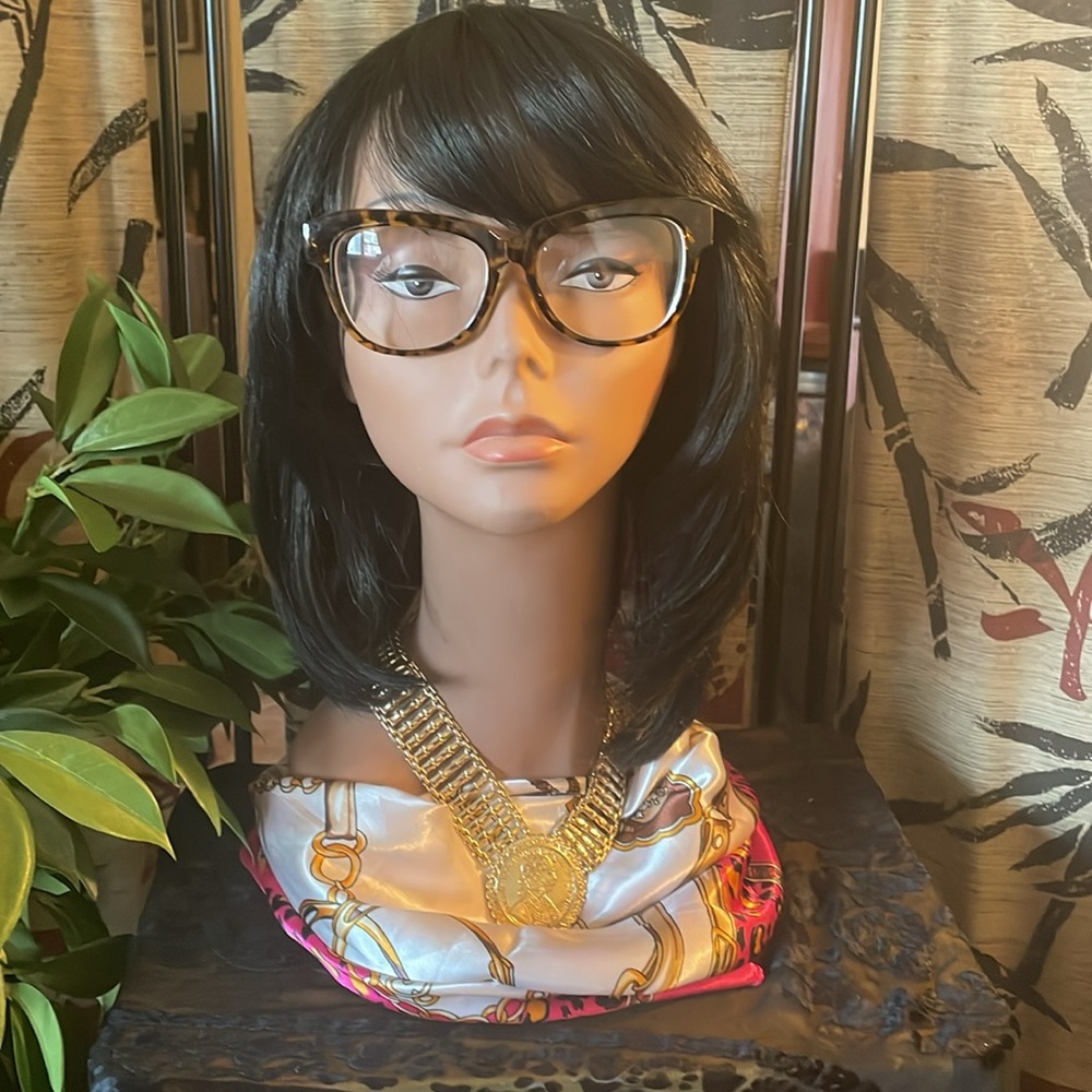 “Celine” Black Bob Wig